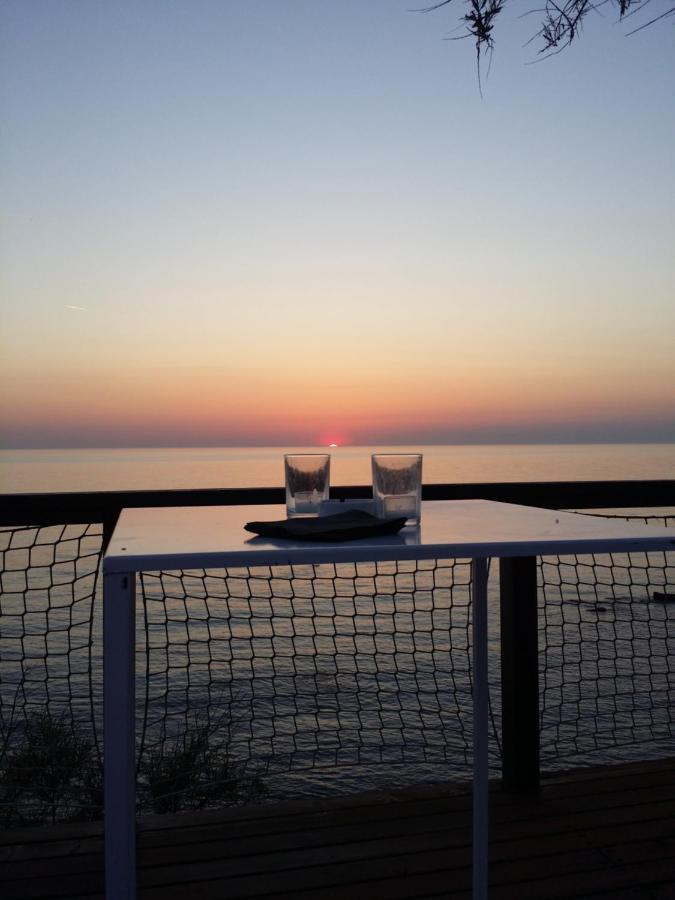 Cala Dei Mori Aparthotel Livorno Exterior photo